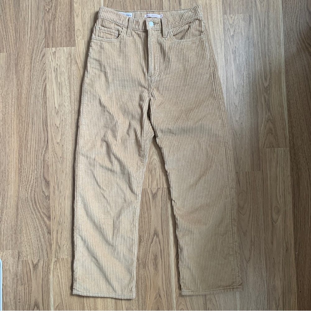 Levi’s Ribcage Tan Ankle Corduroy Pants